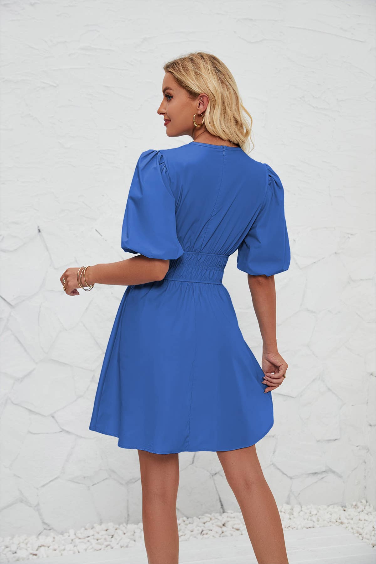 V-NECK PUFFY SLEEVE PLEATED HIGH-WAISTED DRESS