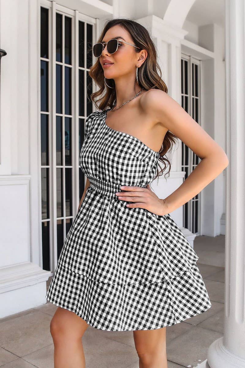 CWDSD2939_One Shoulder Short Sleeve Dresses