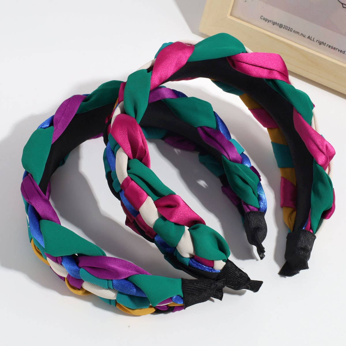 BOHEMIAN WIDE-BRIMMED COLORFUL TWIST HEADBAND_CWAHA2193