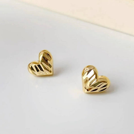 VALENTINE'S DAY DELICATE GOLD HEART EARRINGS