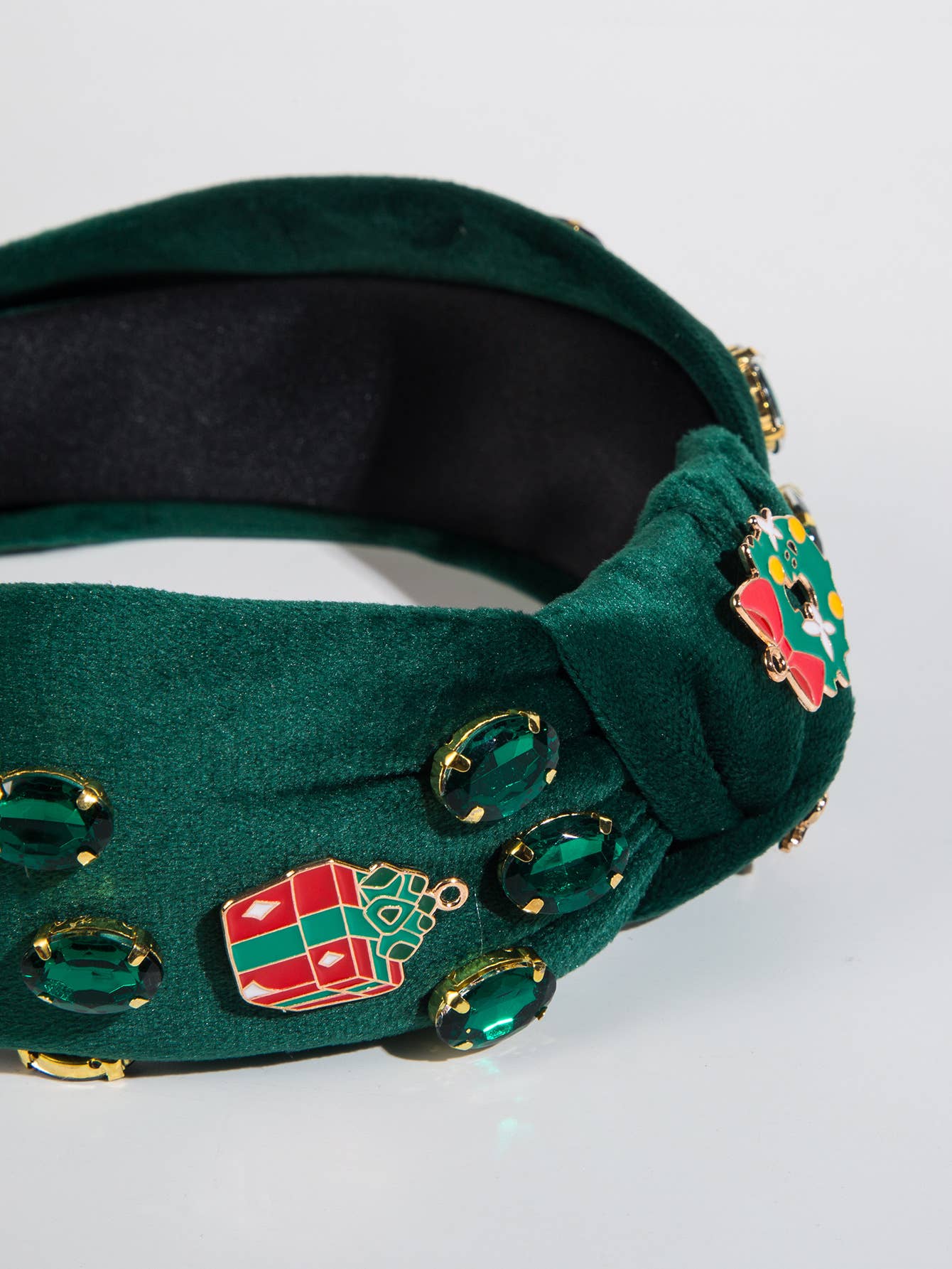 FLANNELETTE SET WITH DIAMOND ALLOY DROPS OIL