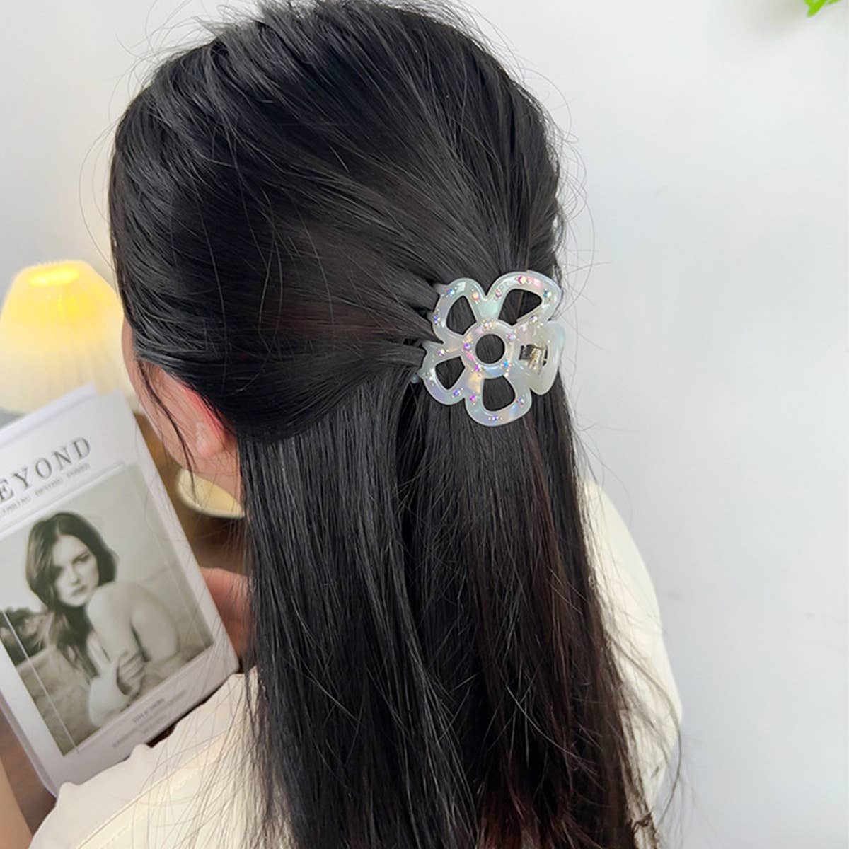Hollow Flower Hair Claw, Rhinestone Chic Clip_CWAHA1590