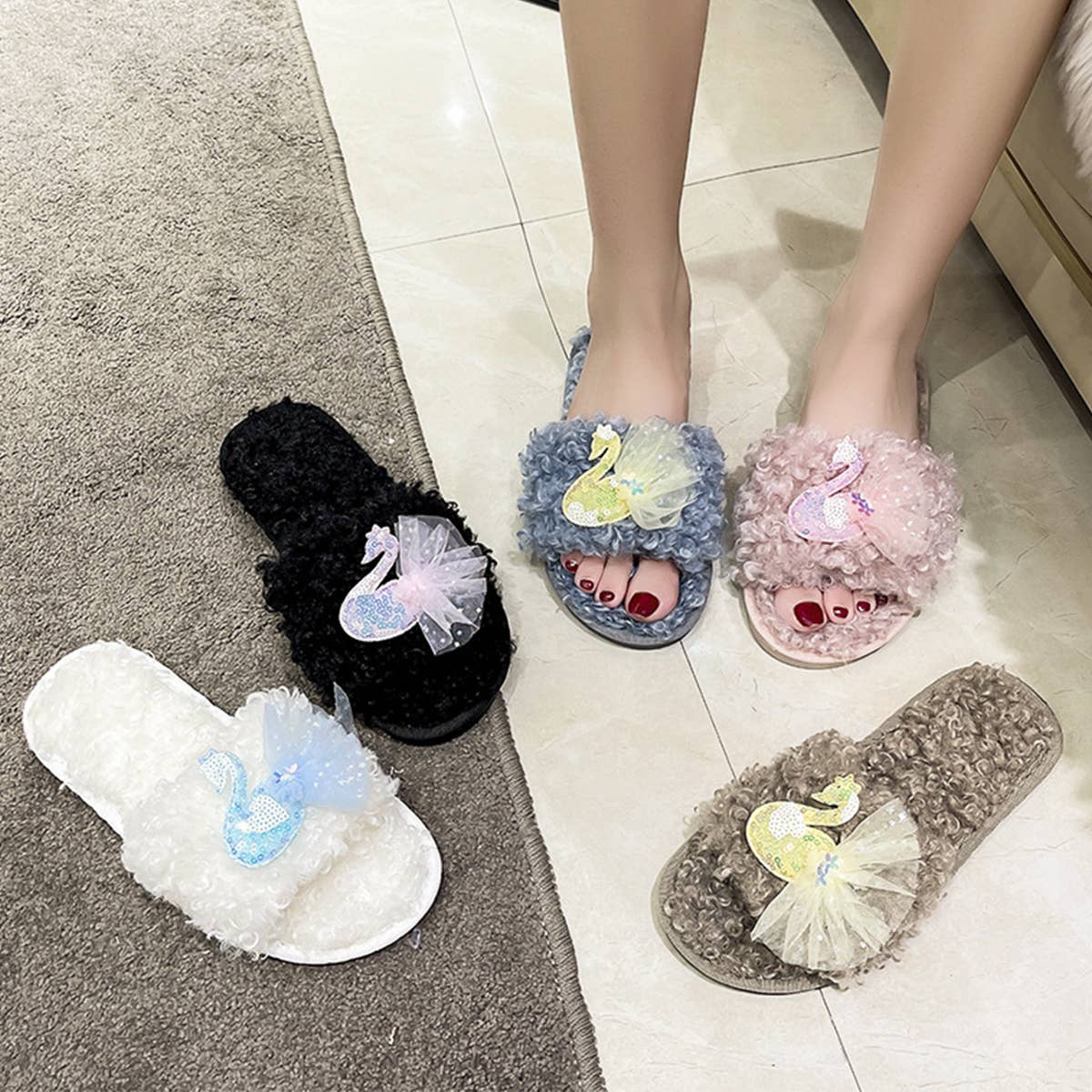 HOMEN LEISURE ROLL PLUSH OPEN-TOED SLIPPERS