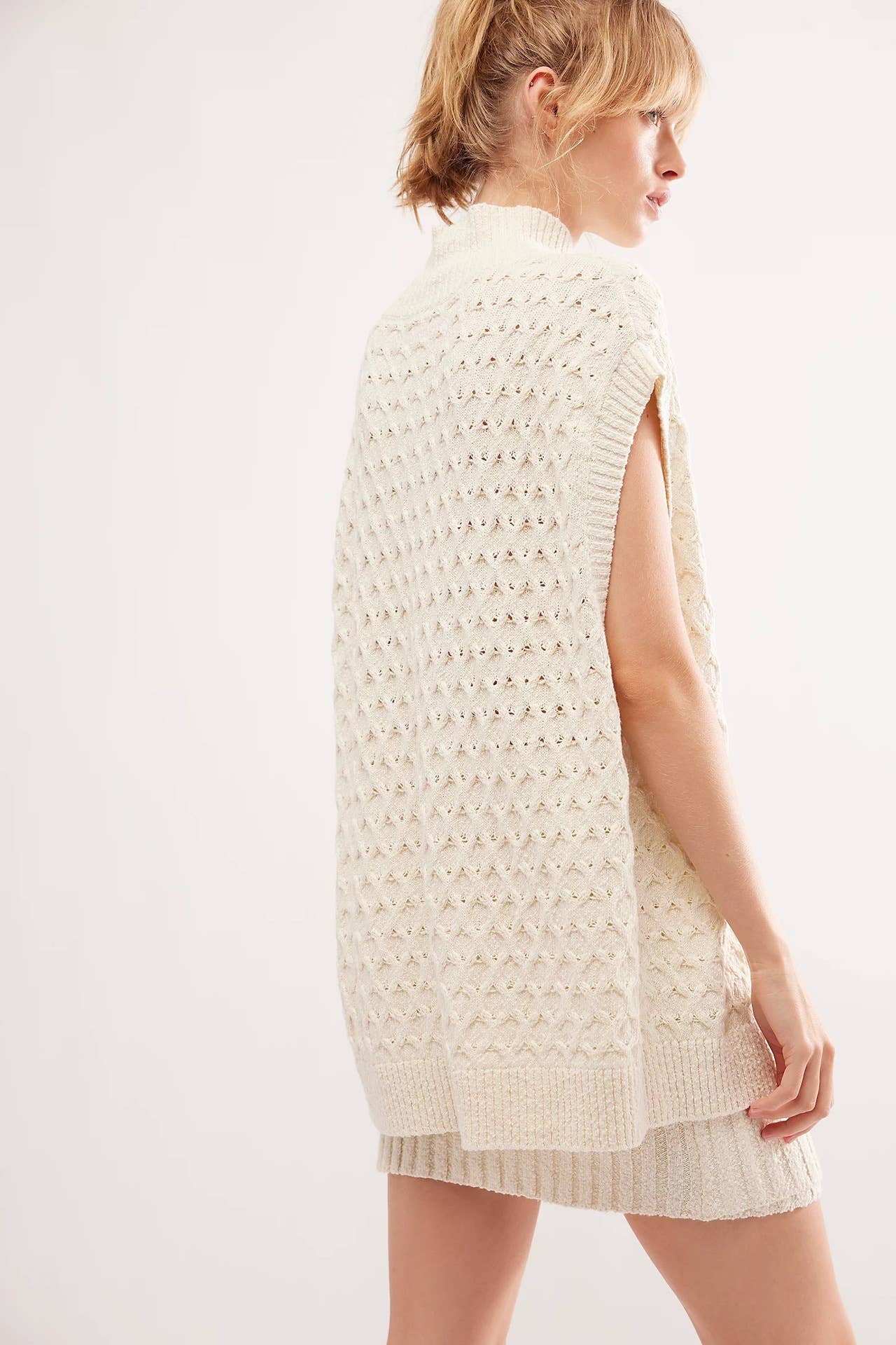 SOLID COLOR LOOSE WOOL VEST SKIRT TWO-PIECE SET