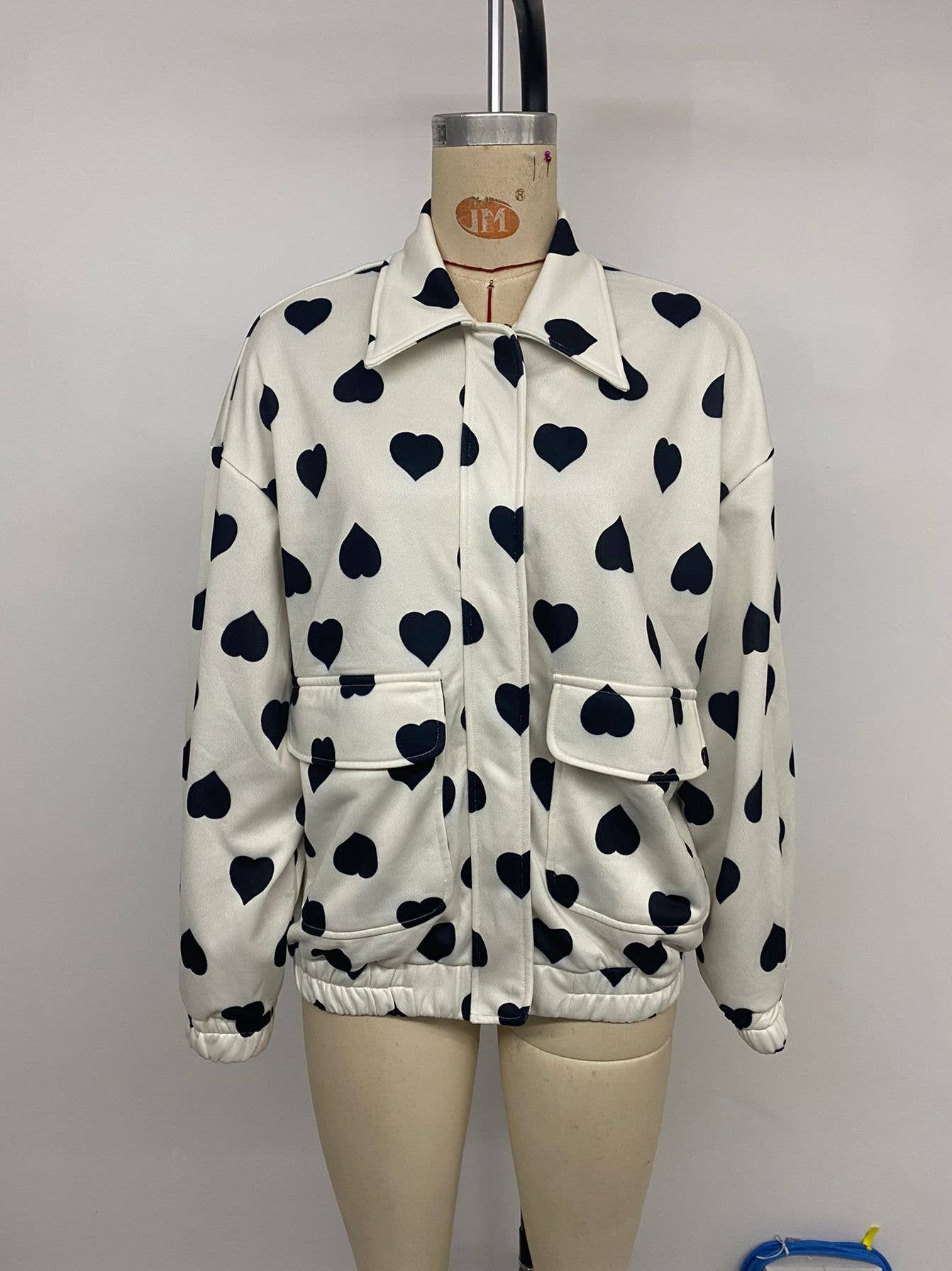 Street casual zipper lapel heart-shaped coat