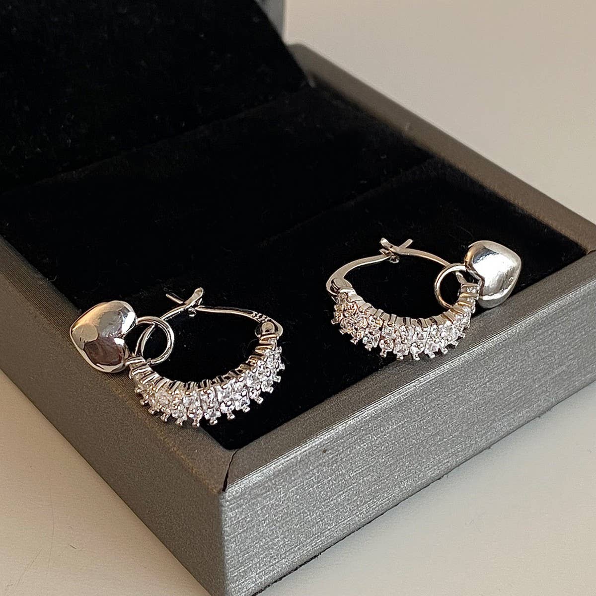 VALENTINE'S DAY ZIRCON HEART EARRINGS FOR WOMEN