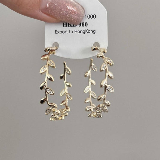 FOREST STYLE RETRO LEAF EARRINGS