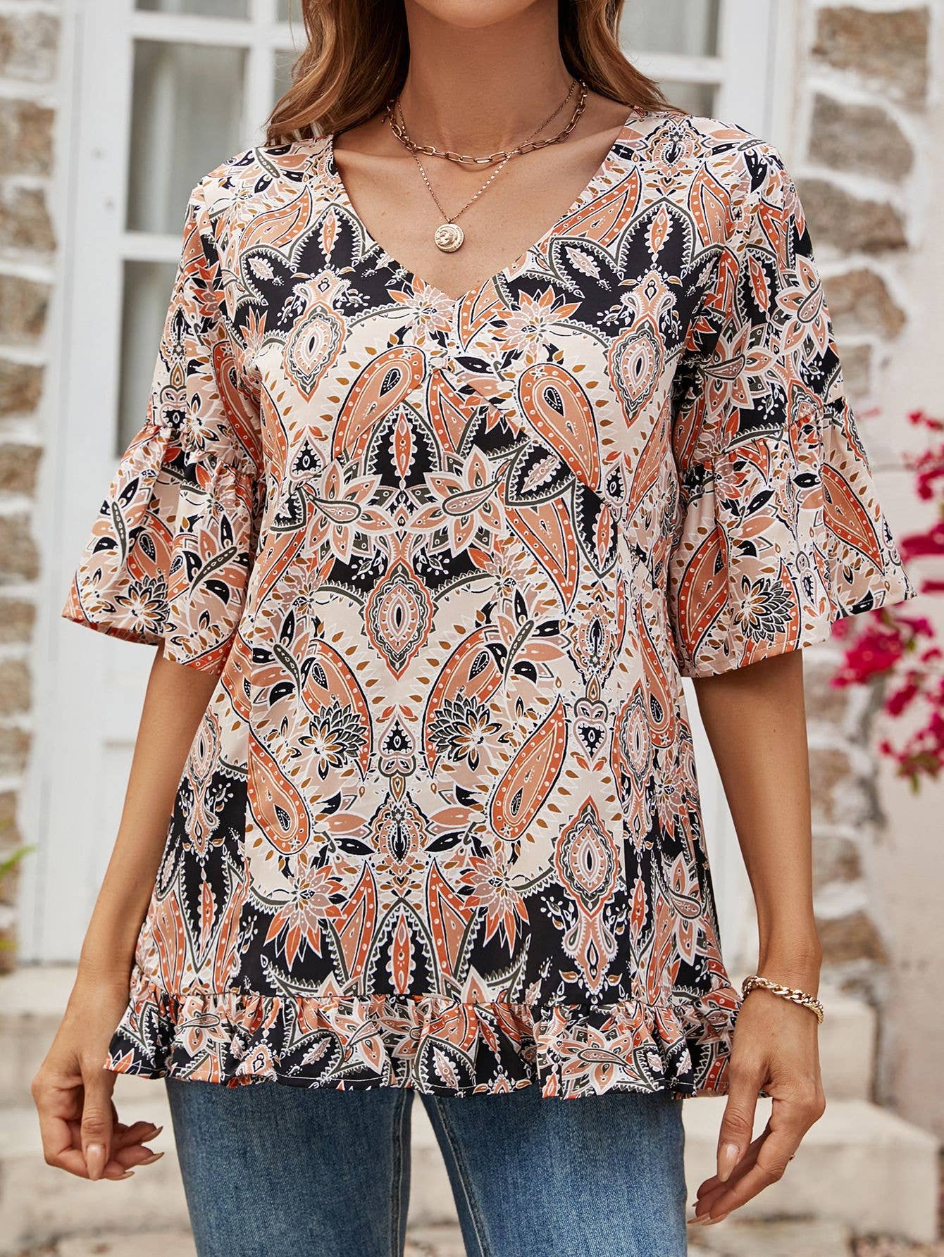 V-neck printed T-shirt casual flared sleeve top