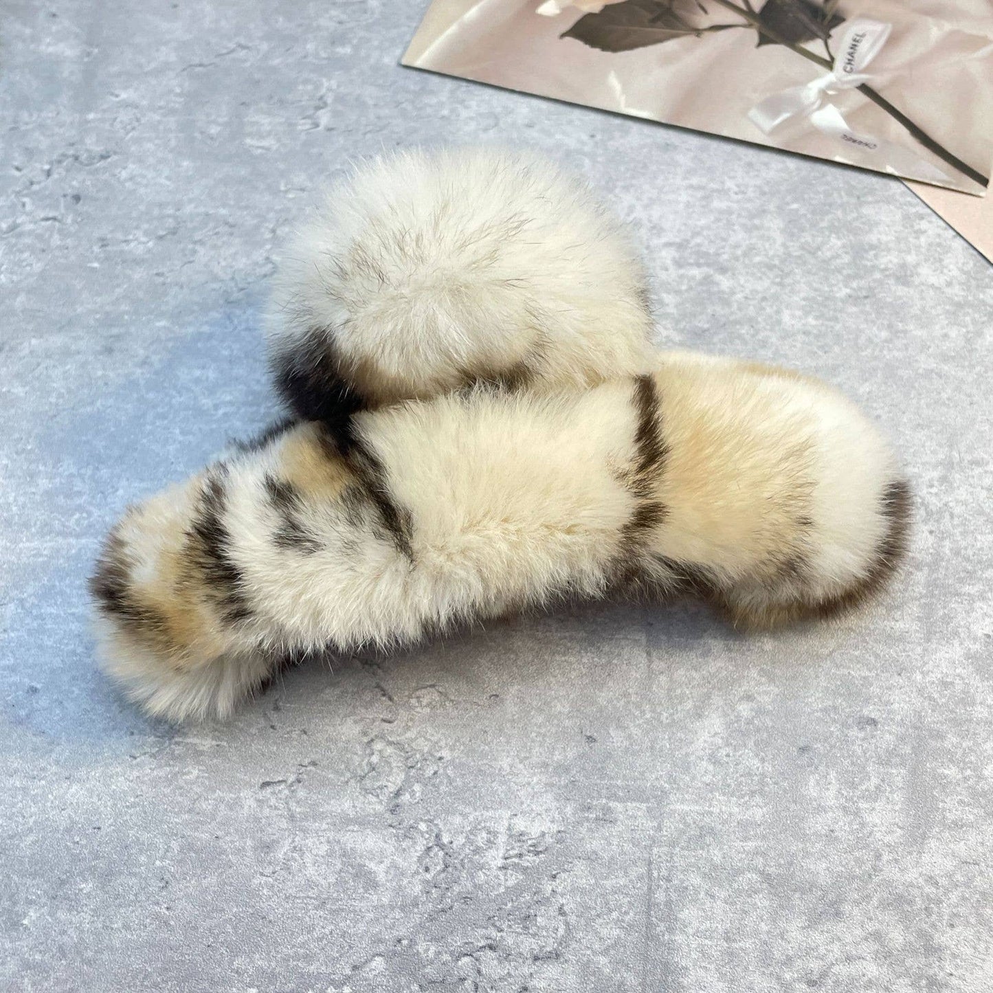 Rex Rabbit Fur Claws - Elegant Mixed Color Clips