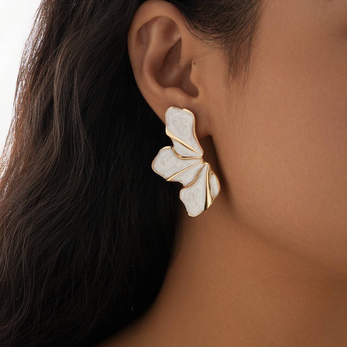 SWEET GRADIENT OIL DROP FLOWER ALLOY EARRINGS