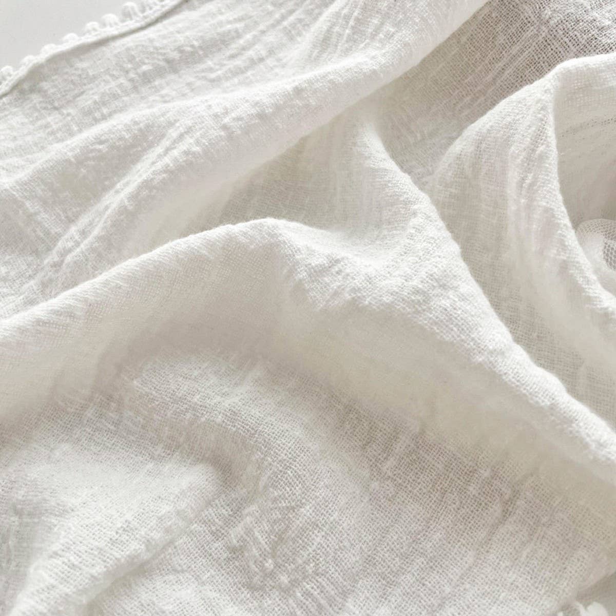 VERSATILE LACE PATCHWORK TRIANGLE SCARF