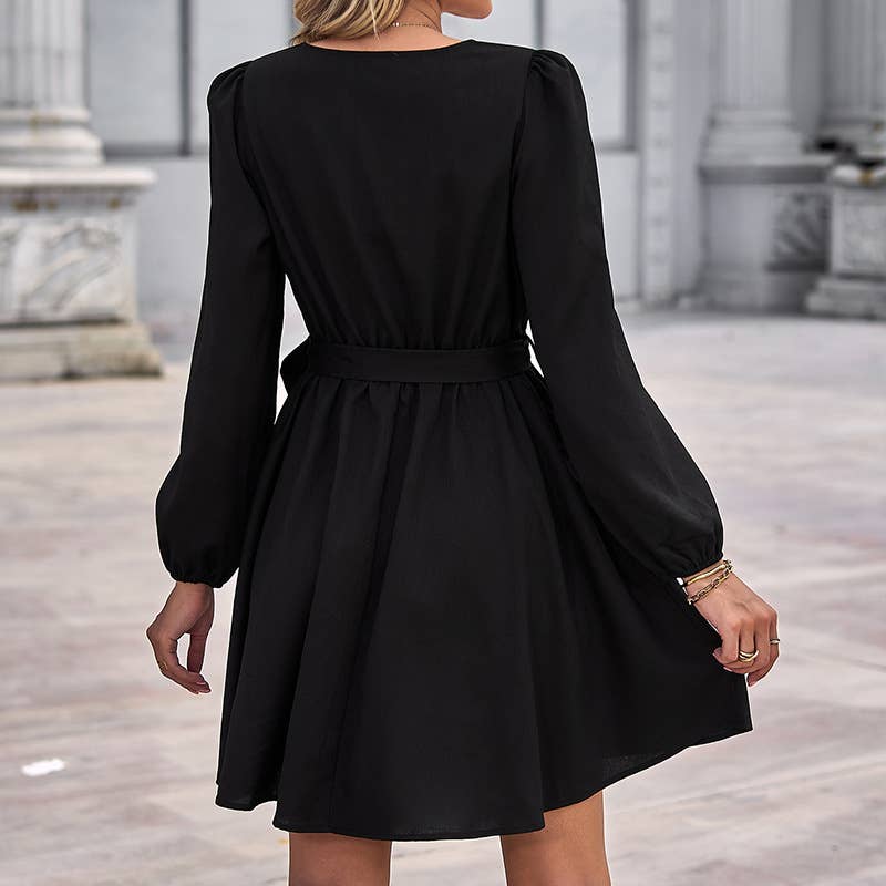 V-NECK SLIM-FIT LACE-UP LONG-SLEEVED DRESS