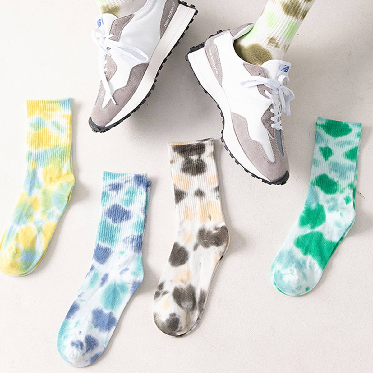 SIMPLE TIE-DYED SKATEBOARD SOCKS_CWMS0269