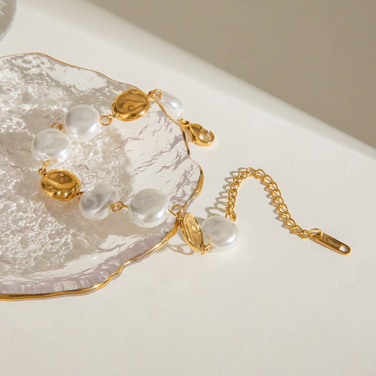 Vintage Glass Pearl Bracelet in Titanium Steel