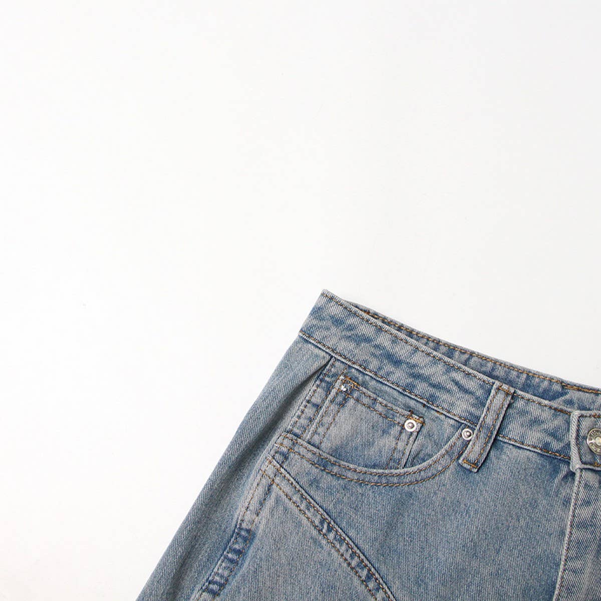 COLOR BLOCKING PATCHWORK WASHED LIGHT DENIM PANTS
