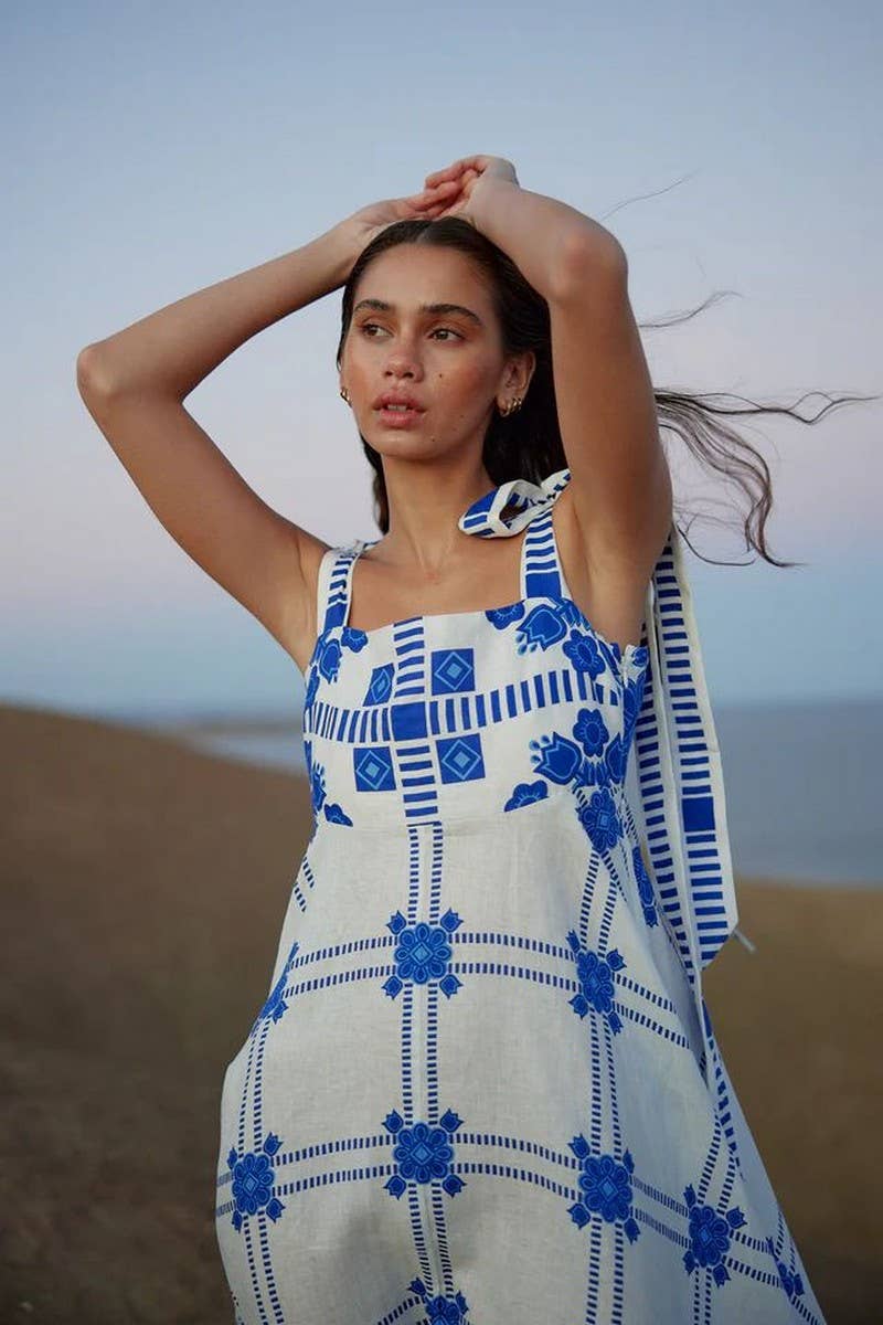 CWDMD5177_HALTER NECK FLORAL PRINT SLEEVELESS MAXI DRESS