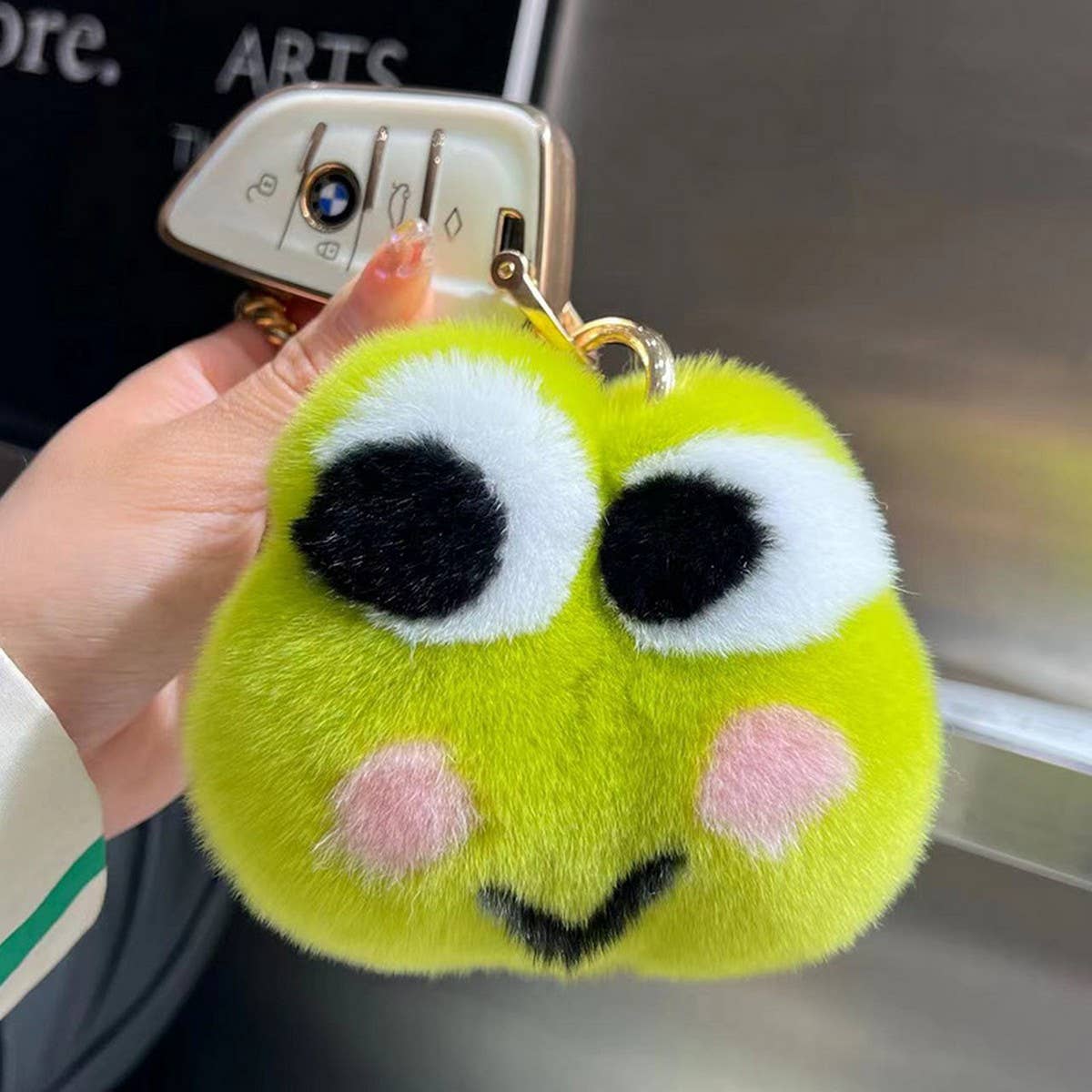 CUTE PLUSH FROG CAR KEYCHAIN BAG ACCESSORIES
