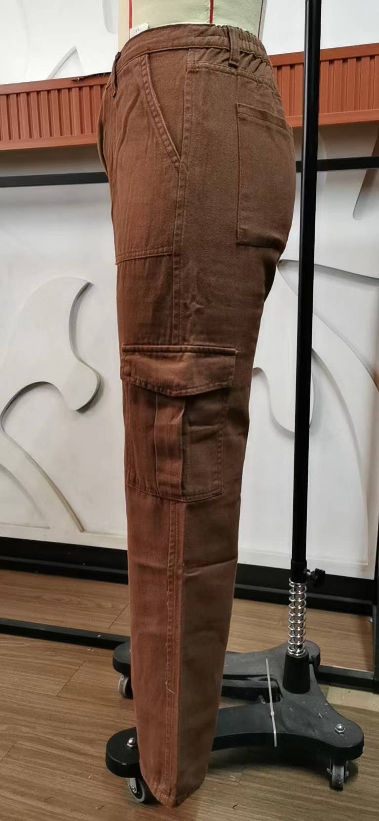 WASHED SEMI-ELASTIC-WAISTED DENIM CARGO PANTS