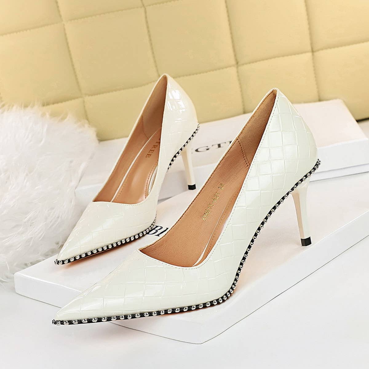 RETRO SEXY SHALLOW POINTED TOE HIGH HEELS_CWSHH0083