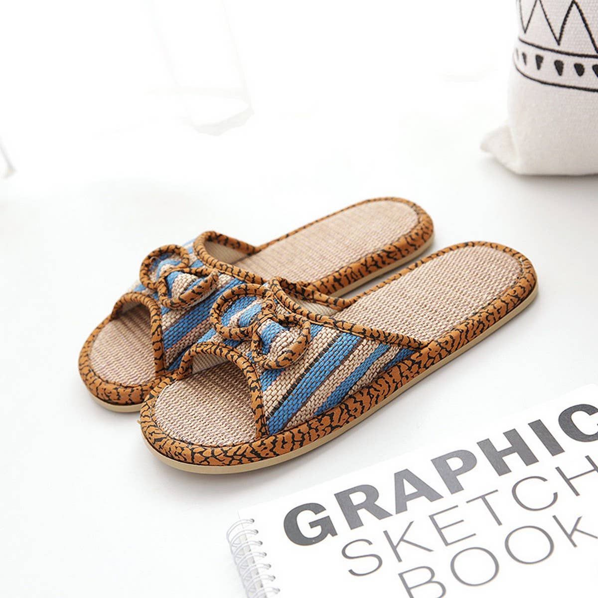 Silent Indoor Slippers with Soft Double Fabric