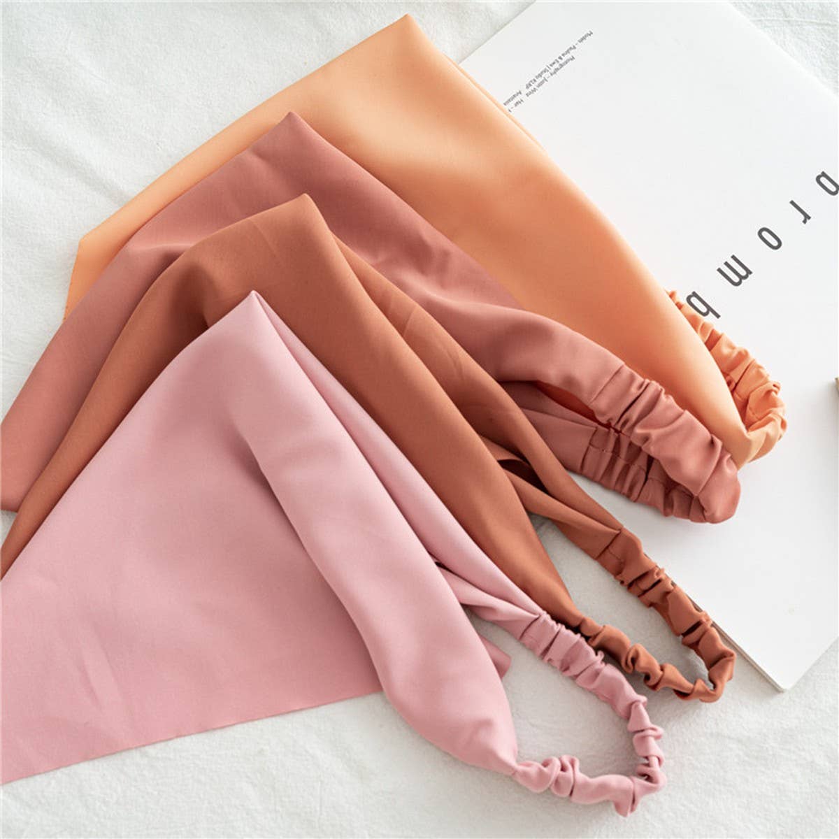 SOLID COLOR TRIANGULAR SCARF HAIR ACCESSORIES_CWAHA4150
