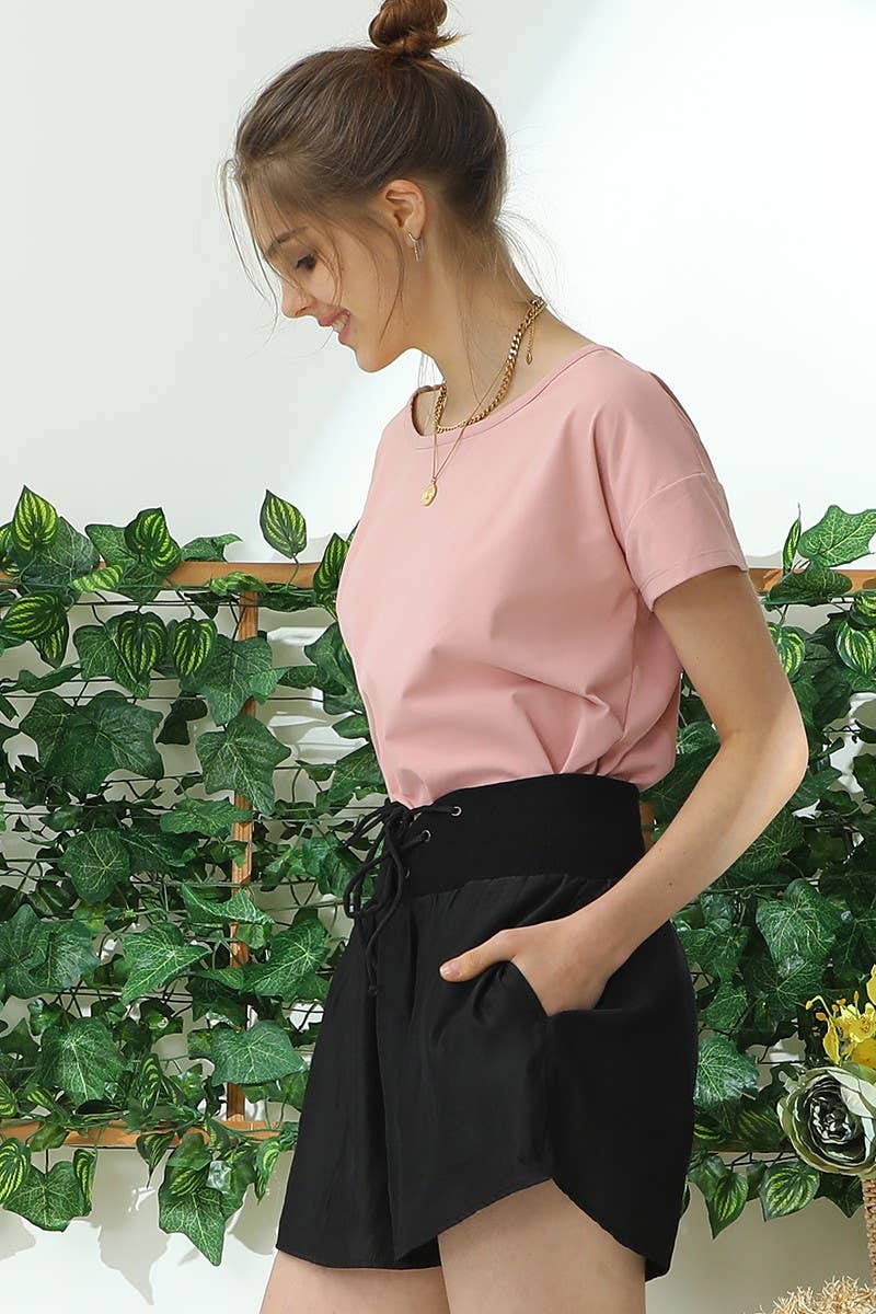 CWBSP157_HIGH WAIST RACE UP SHORT PANTS