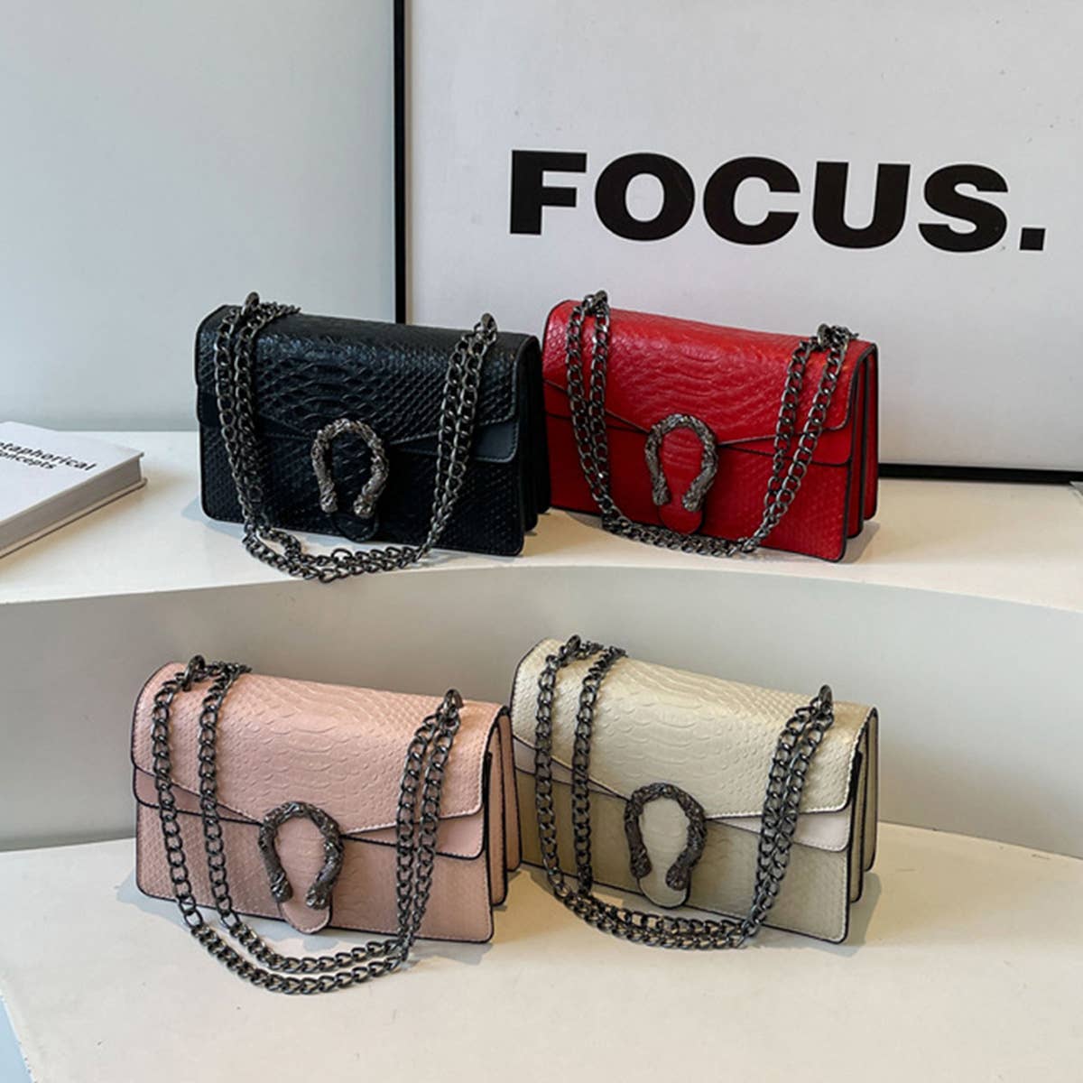 2024 NEW CROSSBODY CHAIN SMALL SQUARE BAG_CWAB2461