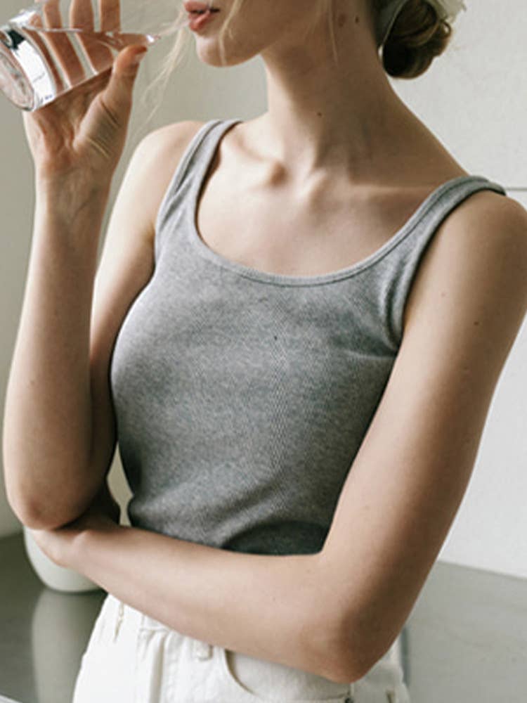 KNIT THREAD SOLED SLEEVELESS VEST