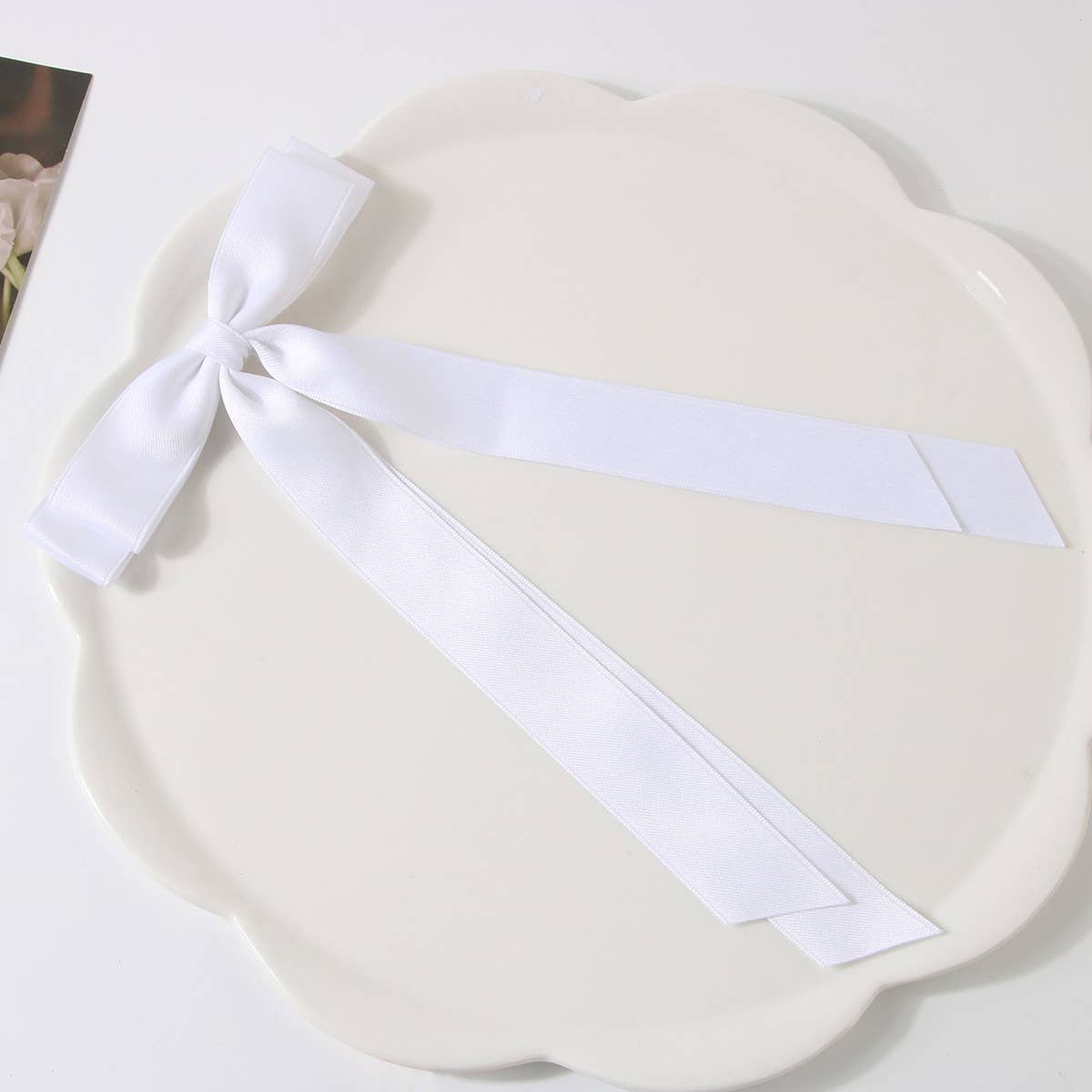 DOUBLE-LAYERED BOW HAIR CLIP_CWAHA1047