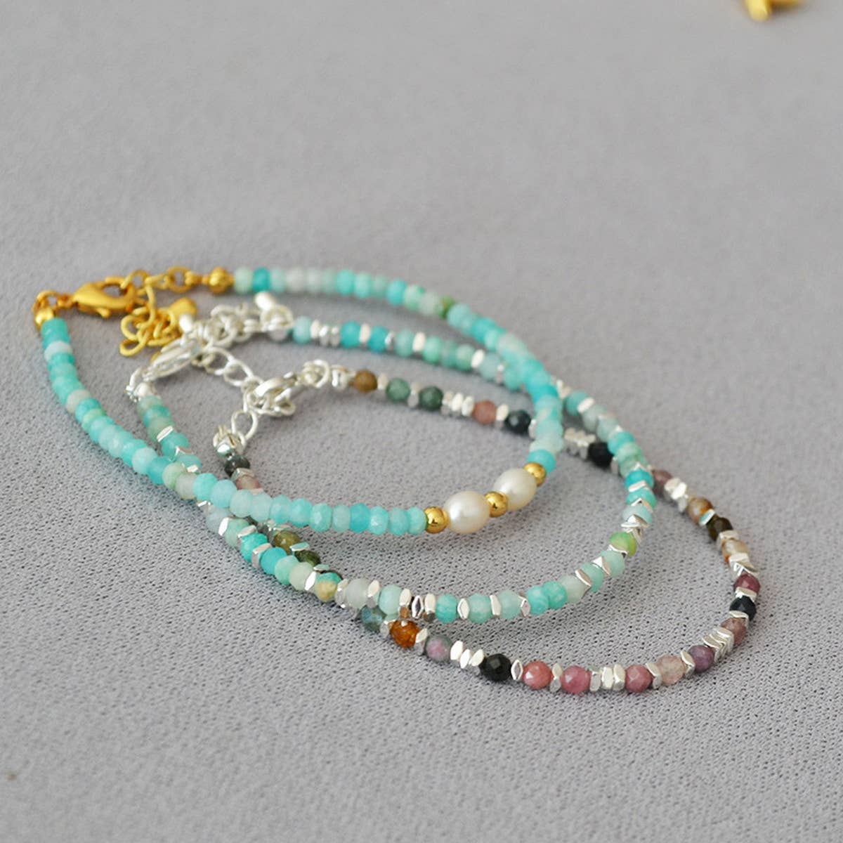 TOURMALINE PEARL HAND-BEADED BRACELET