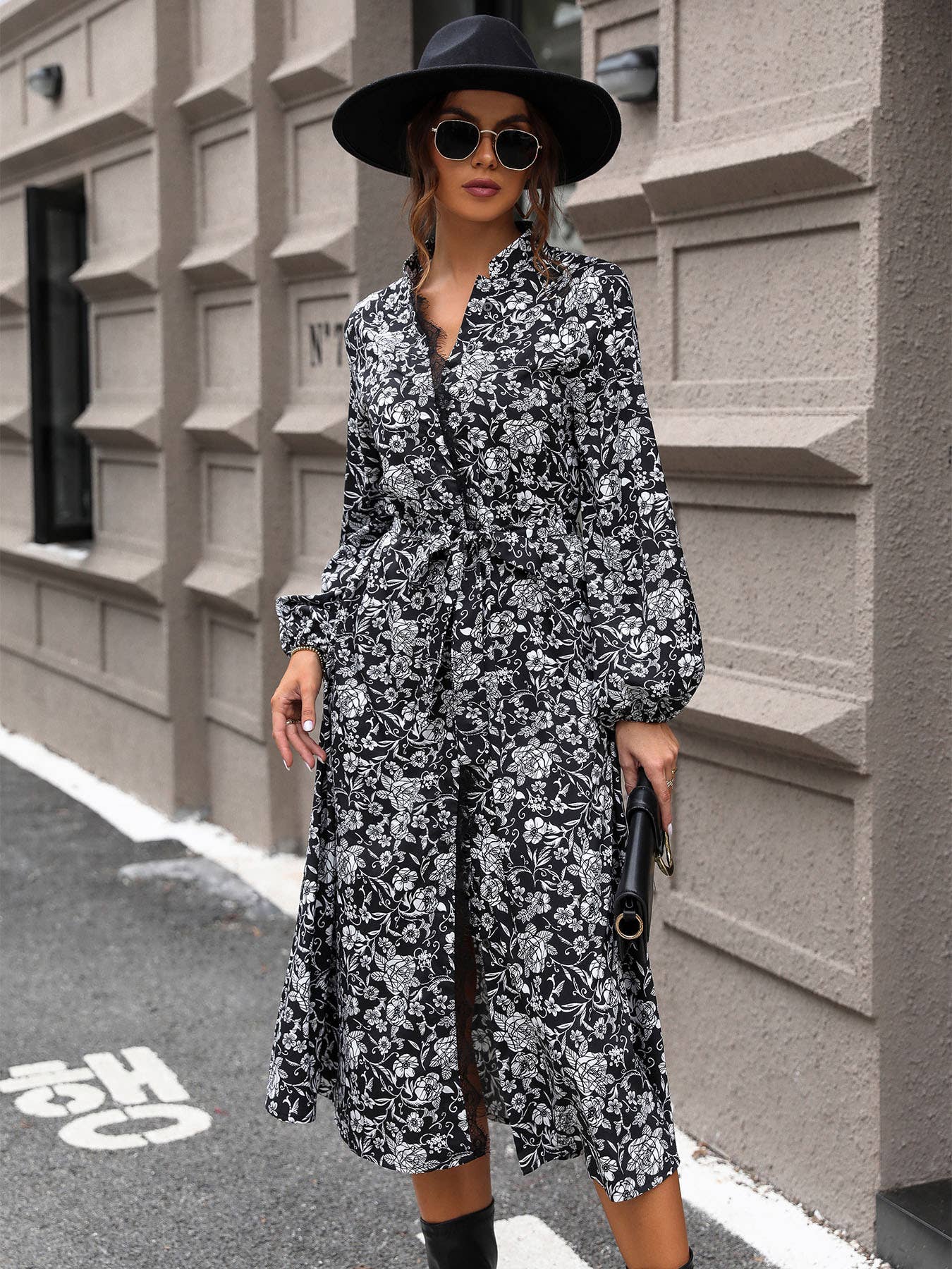 LONG-SLEEVED PRINTED STAND COLLAR DRESS