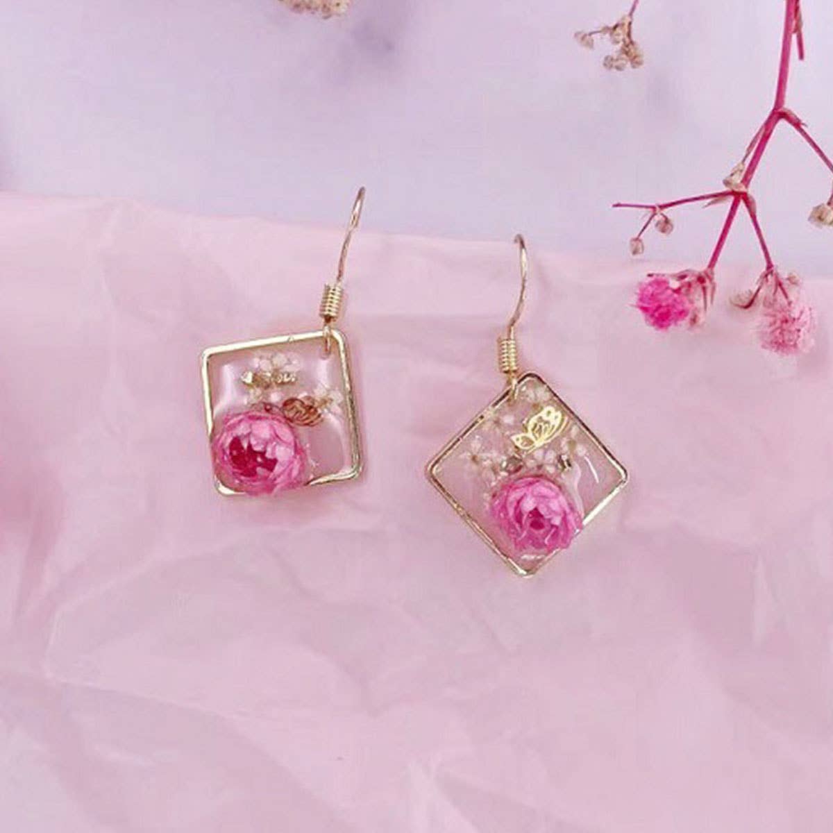 Geometric natural real dried flower earrings