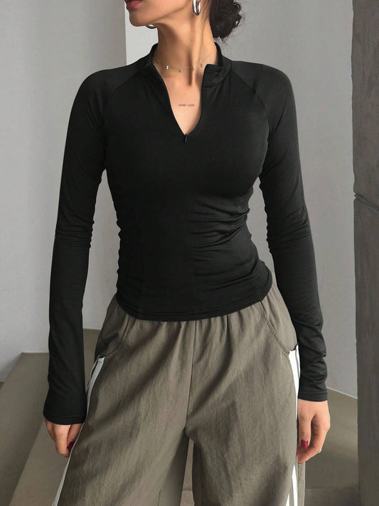 SOLID COLOR Y2K HALF NECK CROPPED TOP