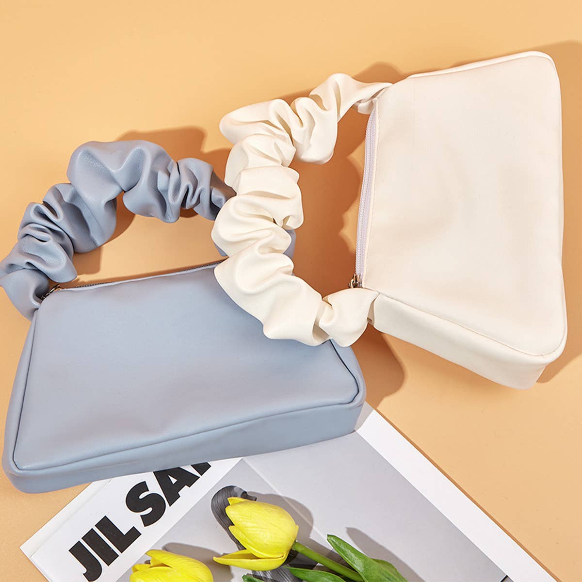 PLEATED PORTABLE EXQUISITE MAKEUP BAG_CWAB1435