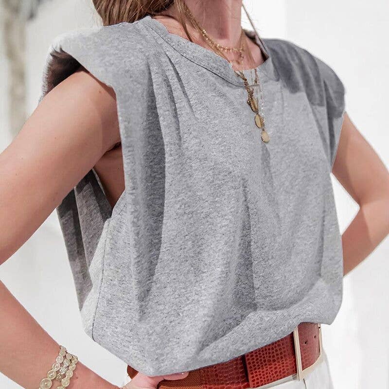 Fitting T-shirt with sleeveless shoulder pads