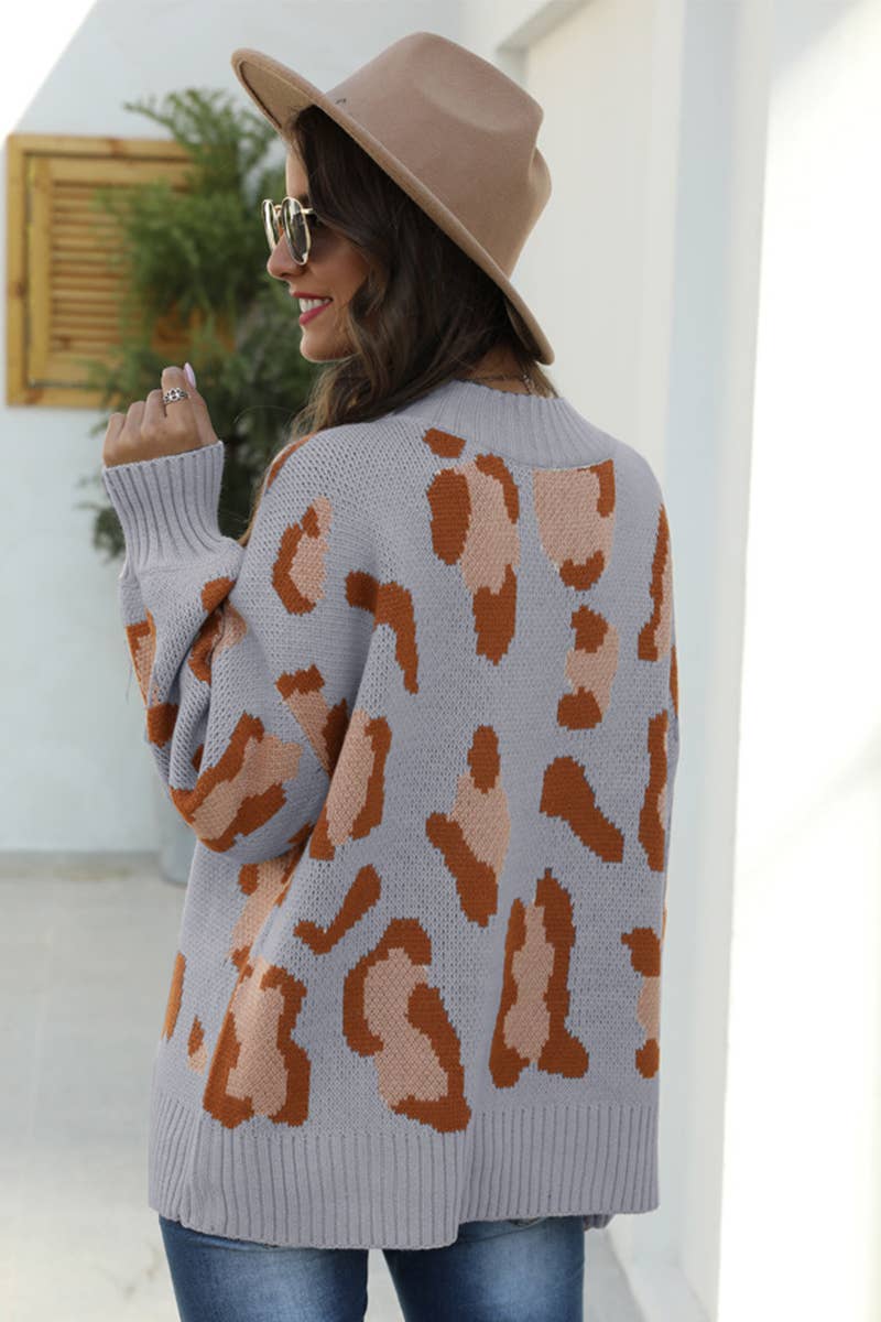 LEOPARD PRINT PULLOVER KNIT SWEATER
