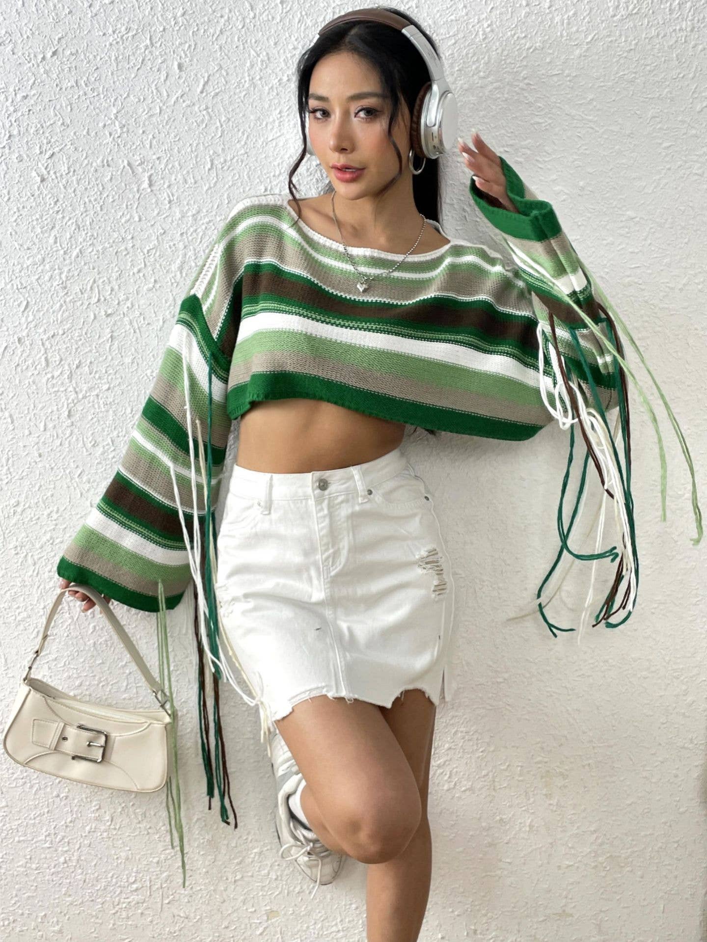 Striped Expose waist knit sweater with fringes