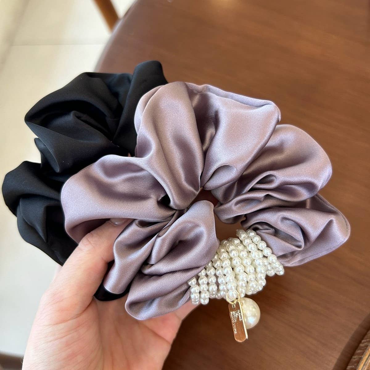 HOOP BEADED RETRO LARGE INTESTINE HAIR SCRUNCHIES