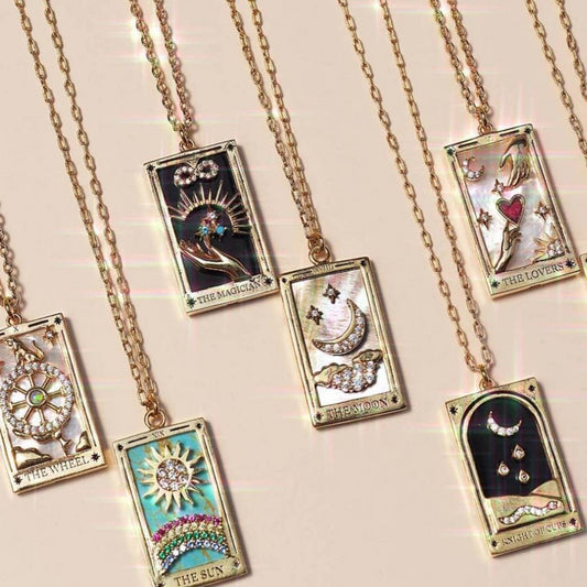 WOMEN'S PERSONALIZED VINTAGE TAROT NECKLACE