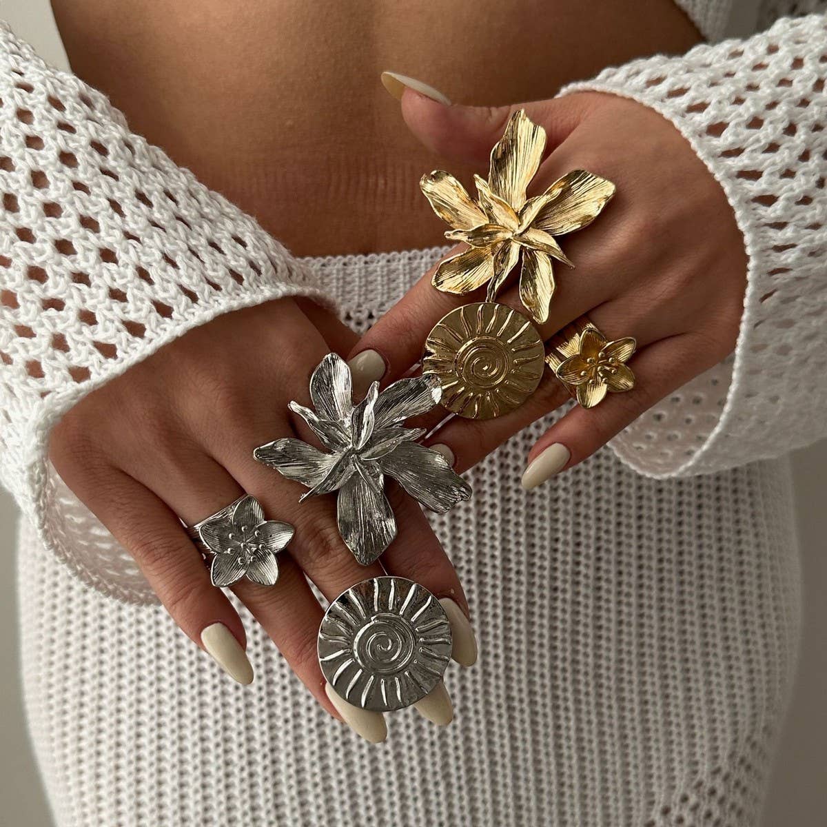 FASHIONABLE STACKING IRREGULAR HOLLOW ALLOY RING