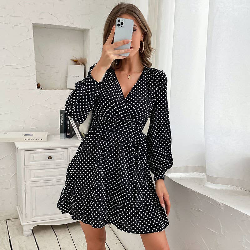 Polka dot style V-neck ruffled short dress