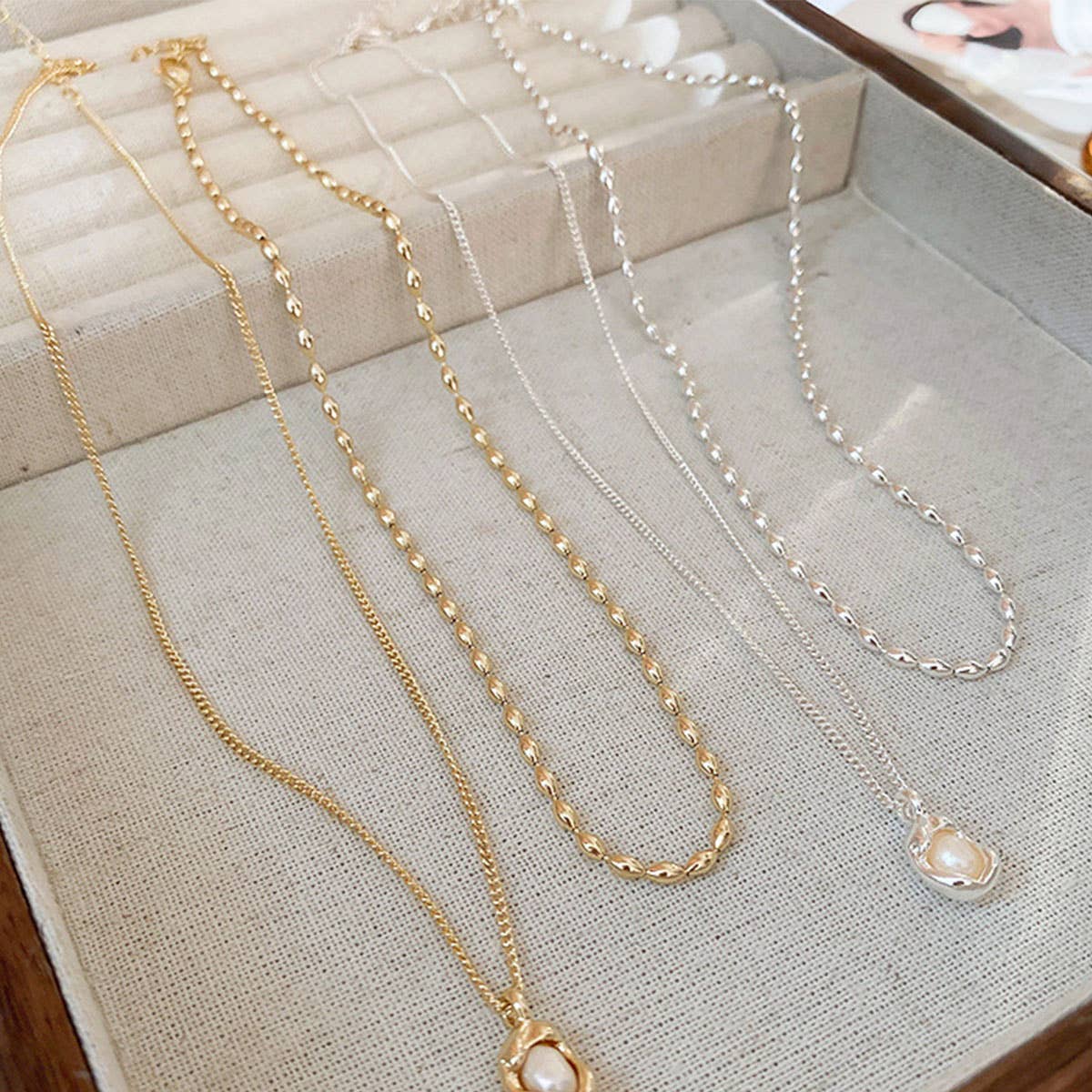 Irregular freshwater pearl double-layer necklace