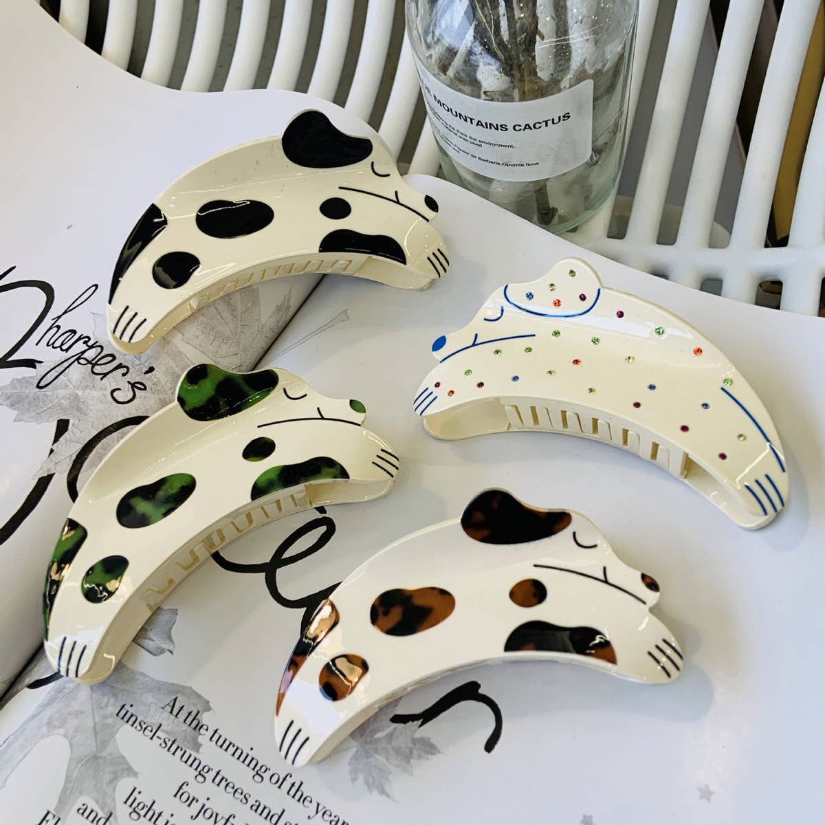 CWAHA4501_ANIMAL HAIR CATCHER SPOTTED DOG HAIR CLIP