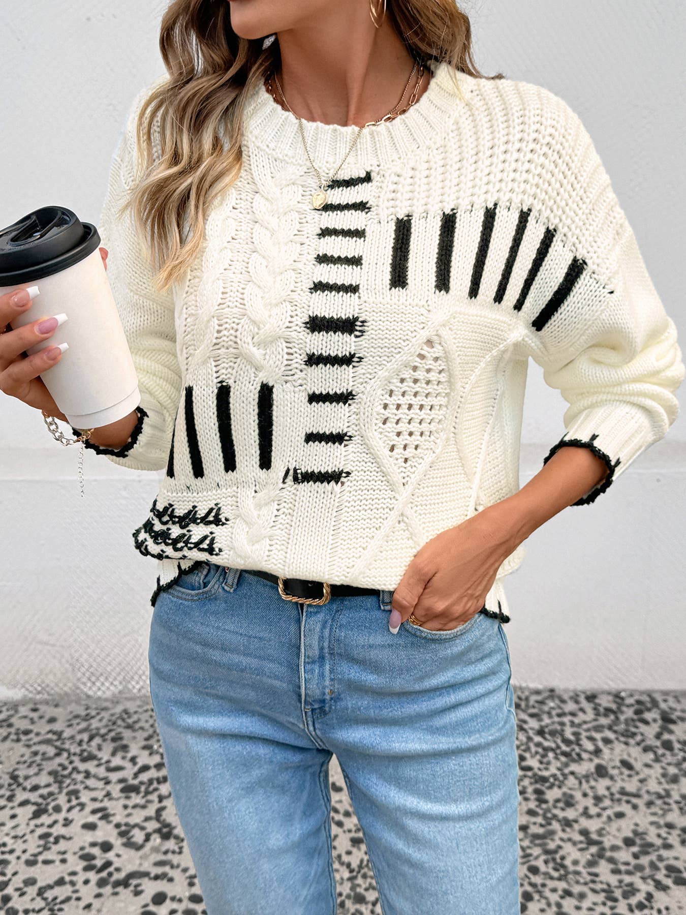 Round-neck striped line color-blocking sweater