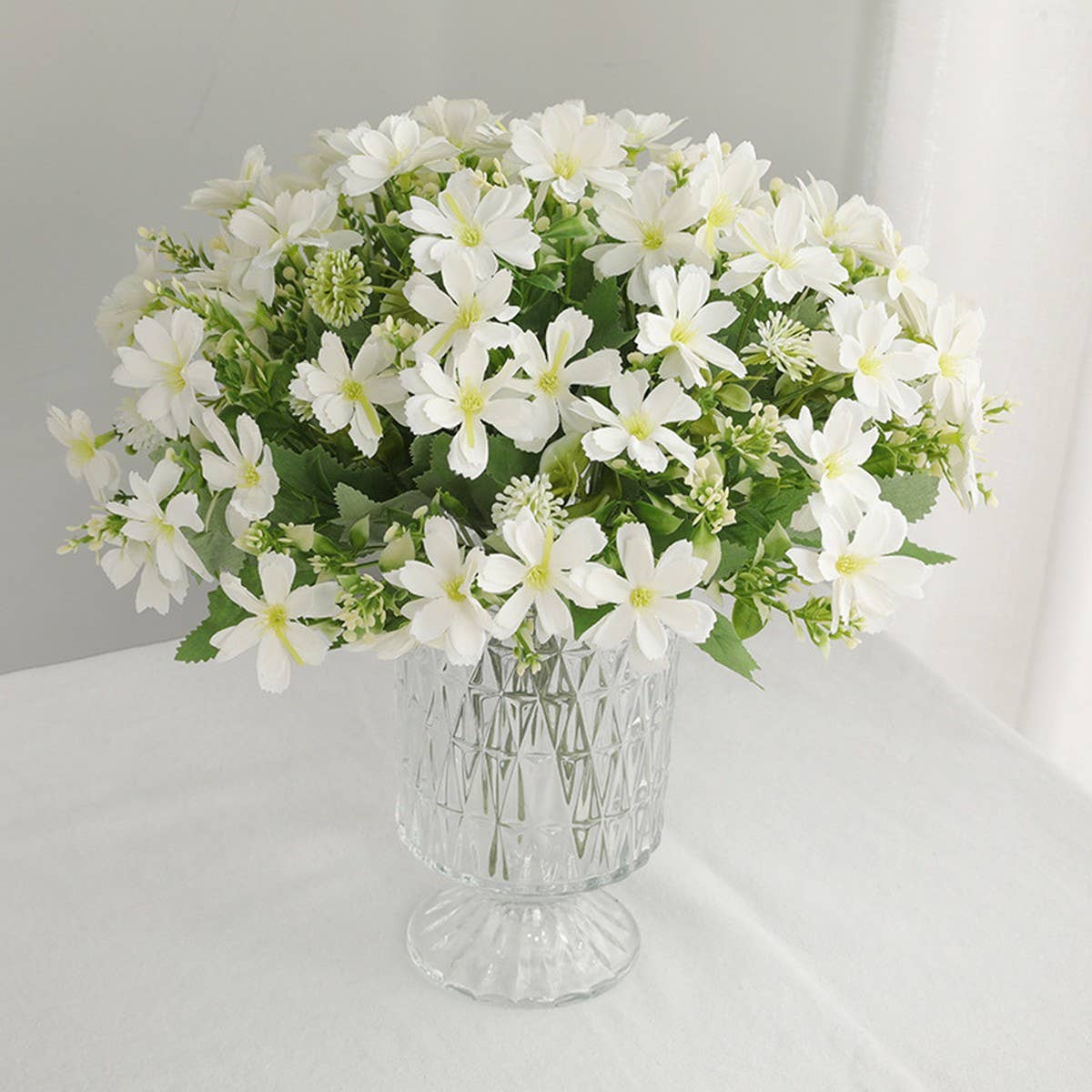 Faux 10-Head Daisy Bouquet for Living Room Decor