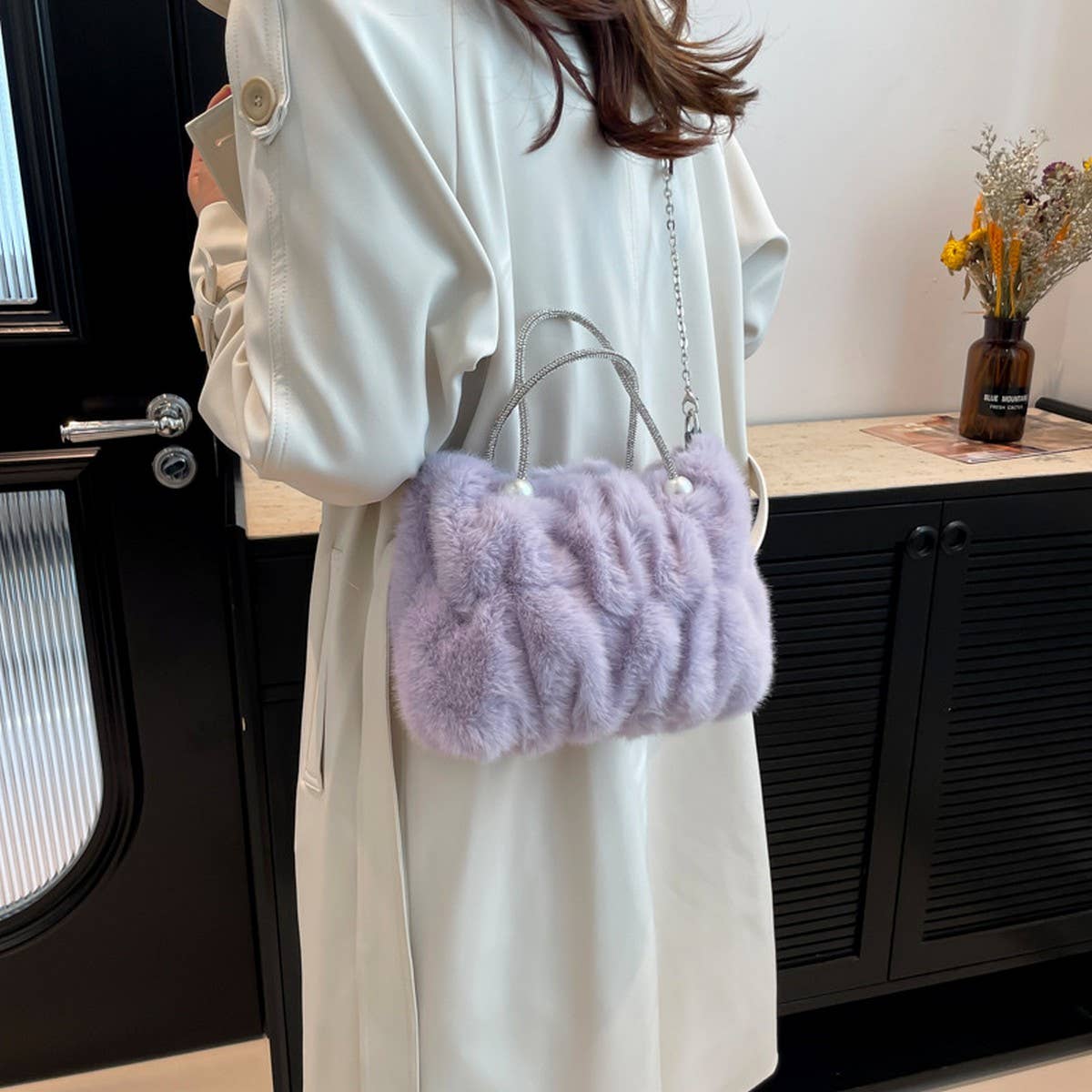 WINTER PLEATED CLOUD BAG CROSSBODY PLUSH BAG_CWAB3922