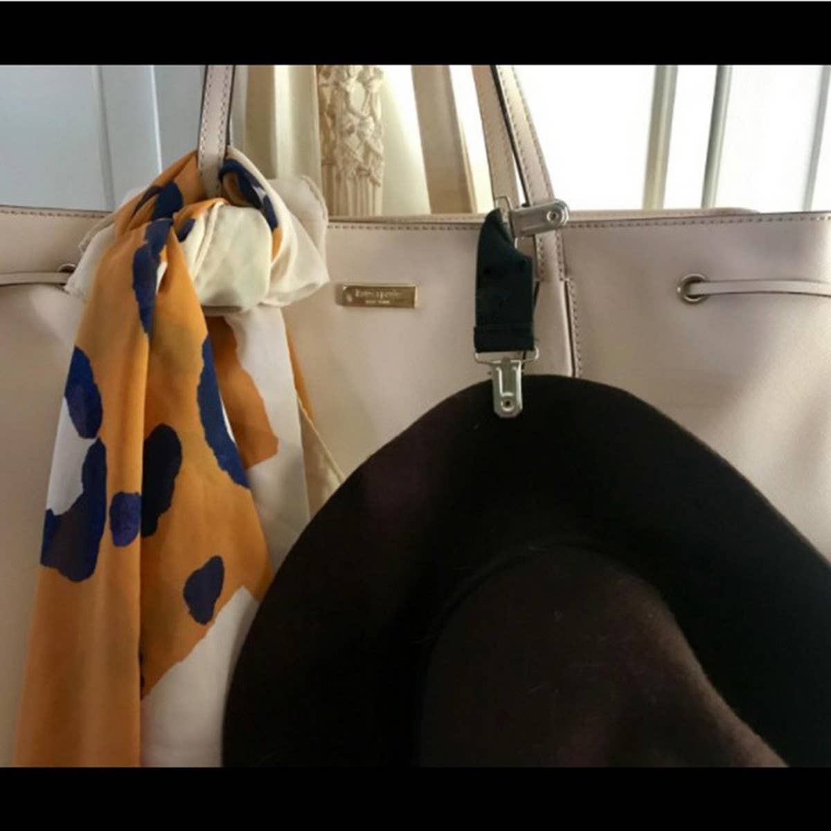 NEW ELASTIC MULTIFUNCTIONAL CARDIGAN SHAWL CLIP