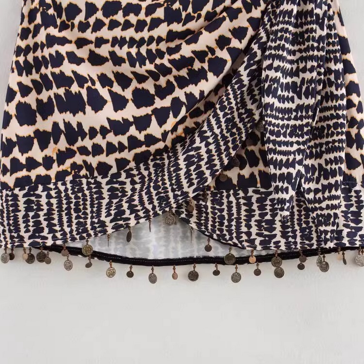 High Waist Beaded Skirt with Vintage Print