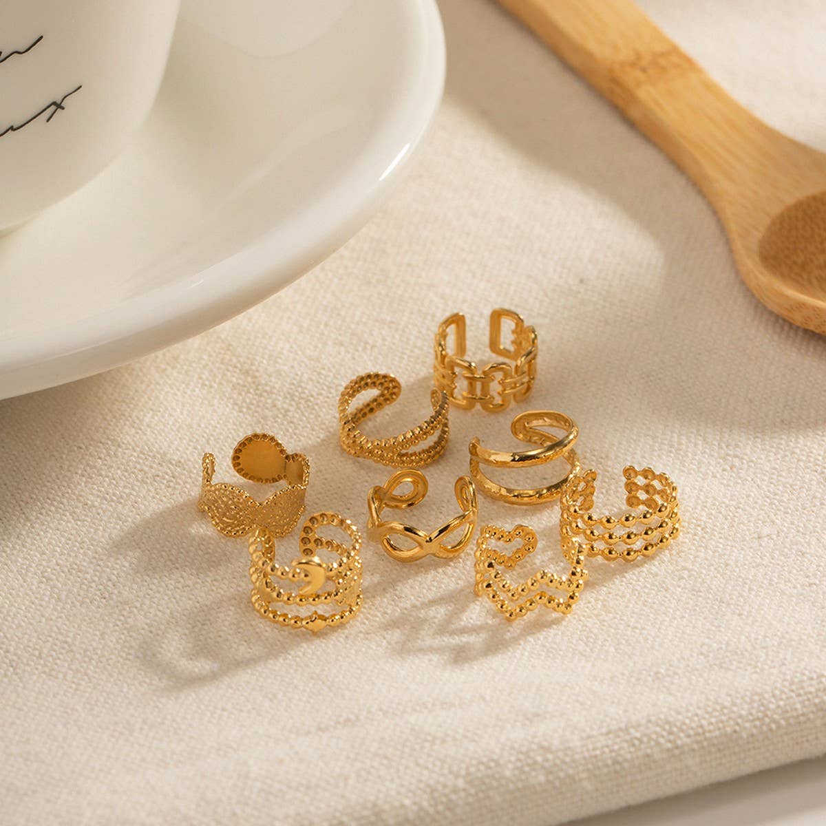 18K GOLD STAINLESS STEEL BRAIDED CLIP EARRINGS_CWMM2359