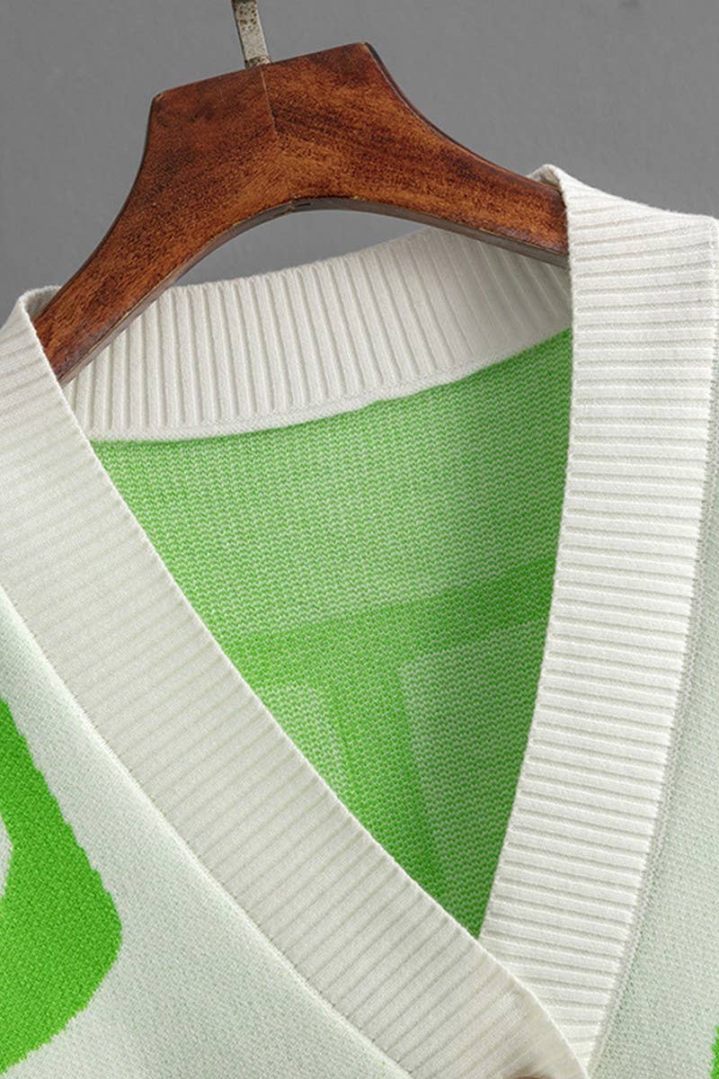 CWOCAL00668_LETTER JACQUARD SINGLE BUTTON KNIT CARDIGAN